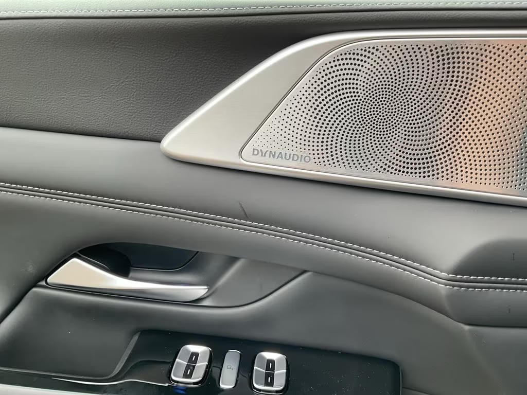 Xpeng G9