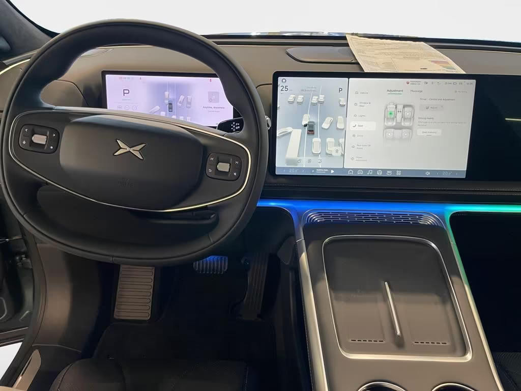 Xpeng G9