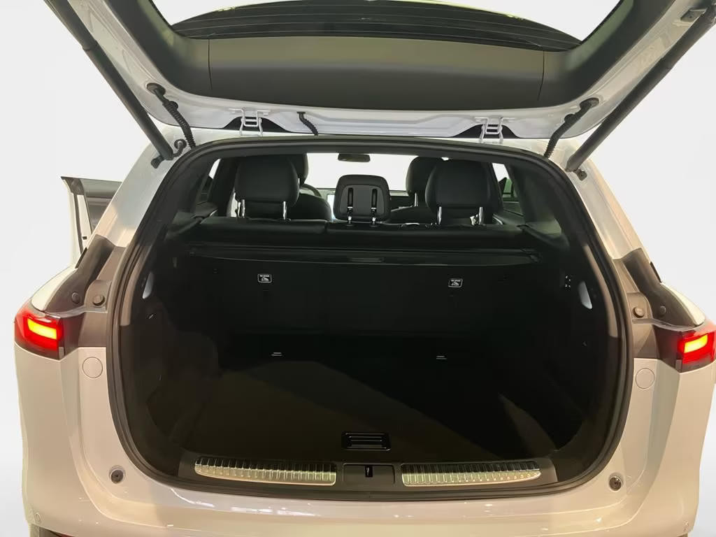 Xpeng G9