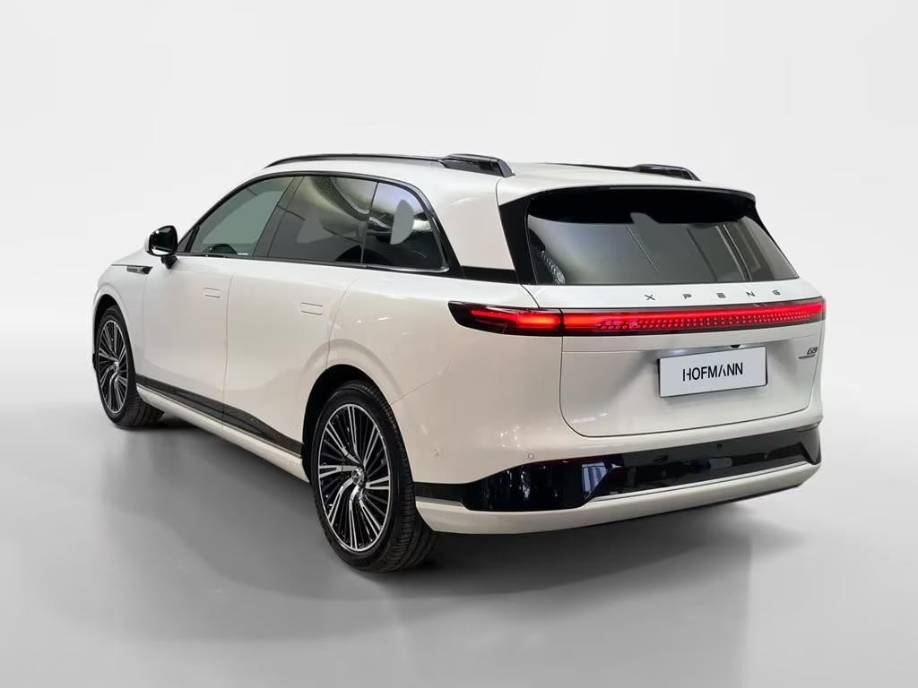 Xpeng G9