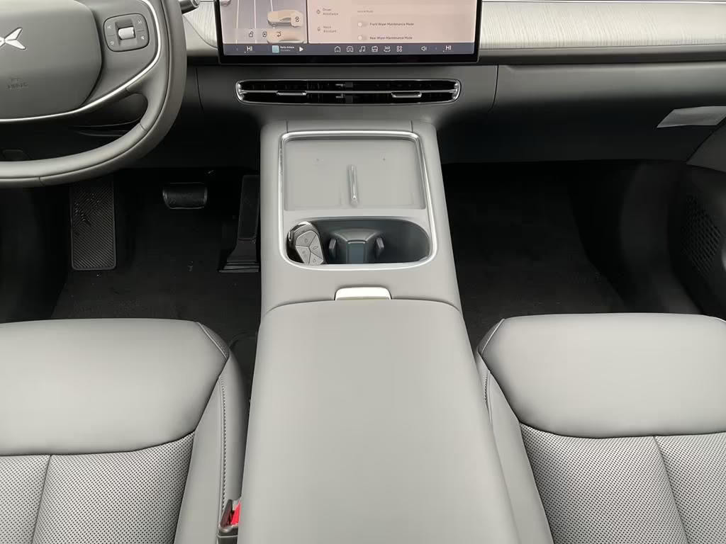 Xpeng G6