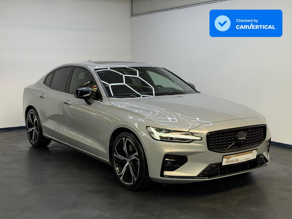 Volvo S60 AWD Ultimate Dark