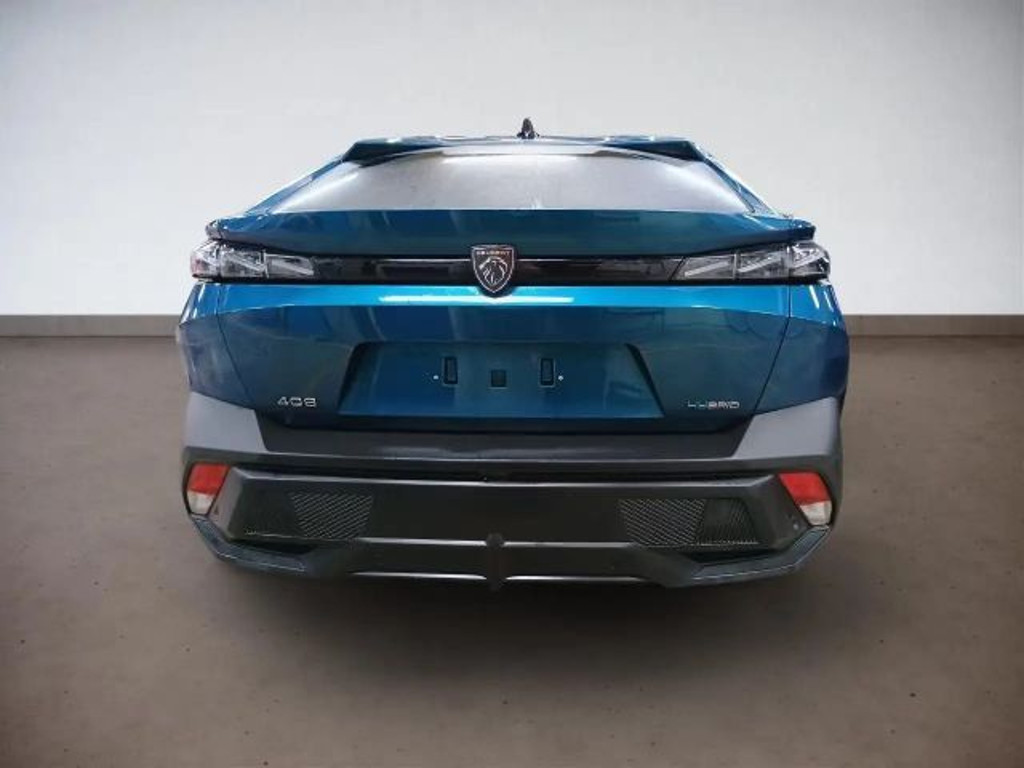 Peugeot 408