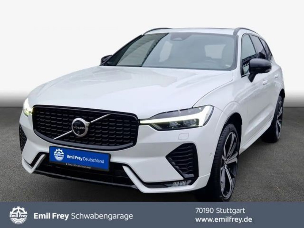 Volvo XC60 AWD Plus Dark