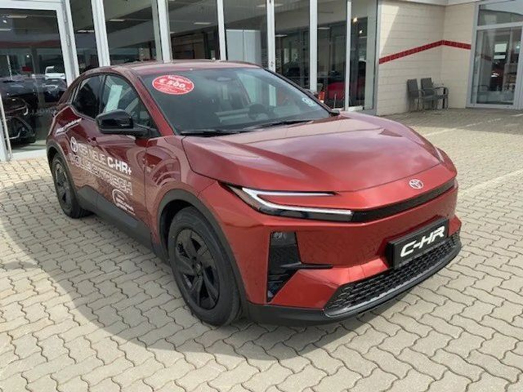 Toyota C-HR + 165 kW Teamplayer 2WD