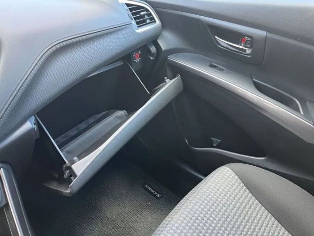 Suzuki S-Cross
