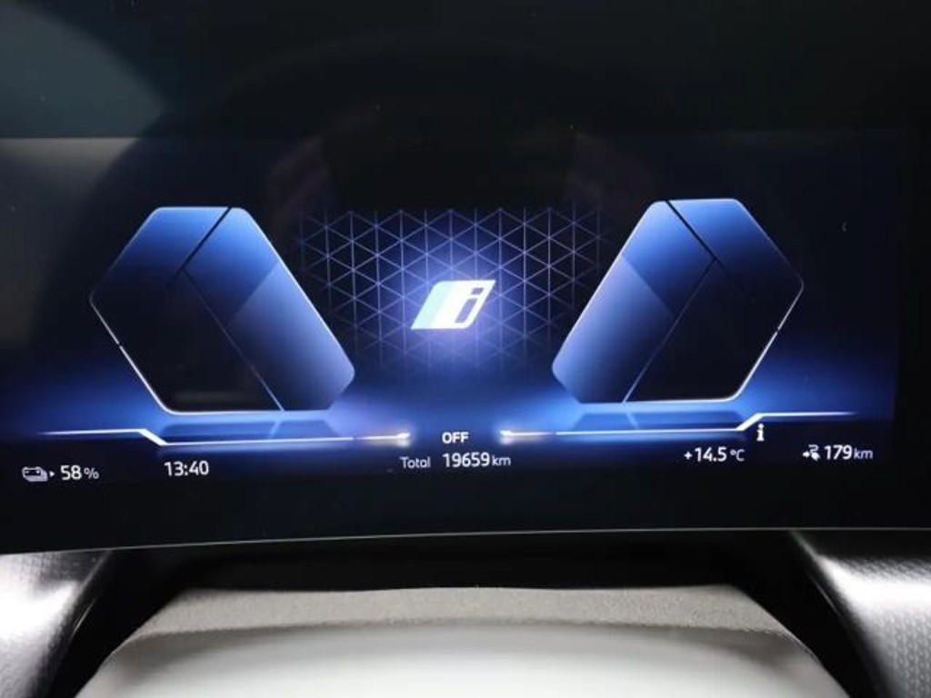 BMW iX2