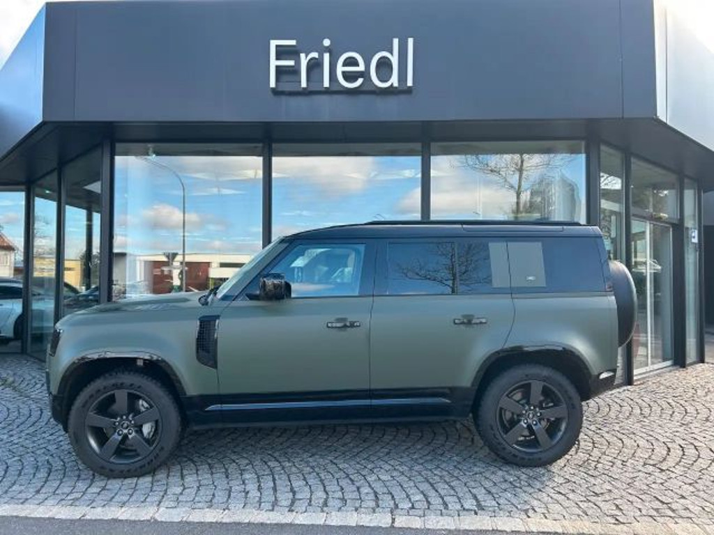 Land Rover Defender Dynamic SE 110