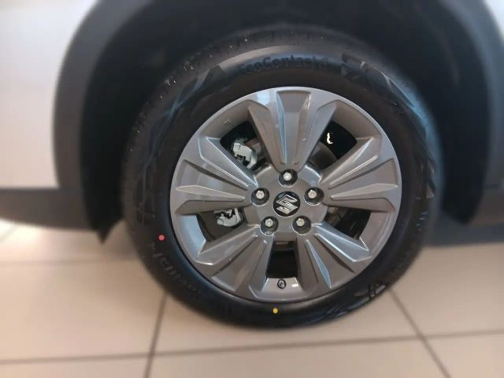 Suzuki Vitara Shine Hybrid