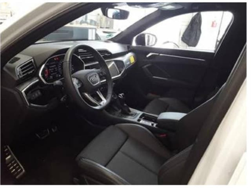 Audi Q3 S-Line S-Tronic 35 TDI