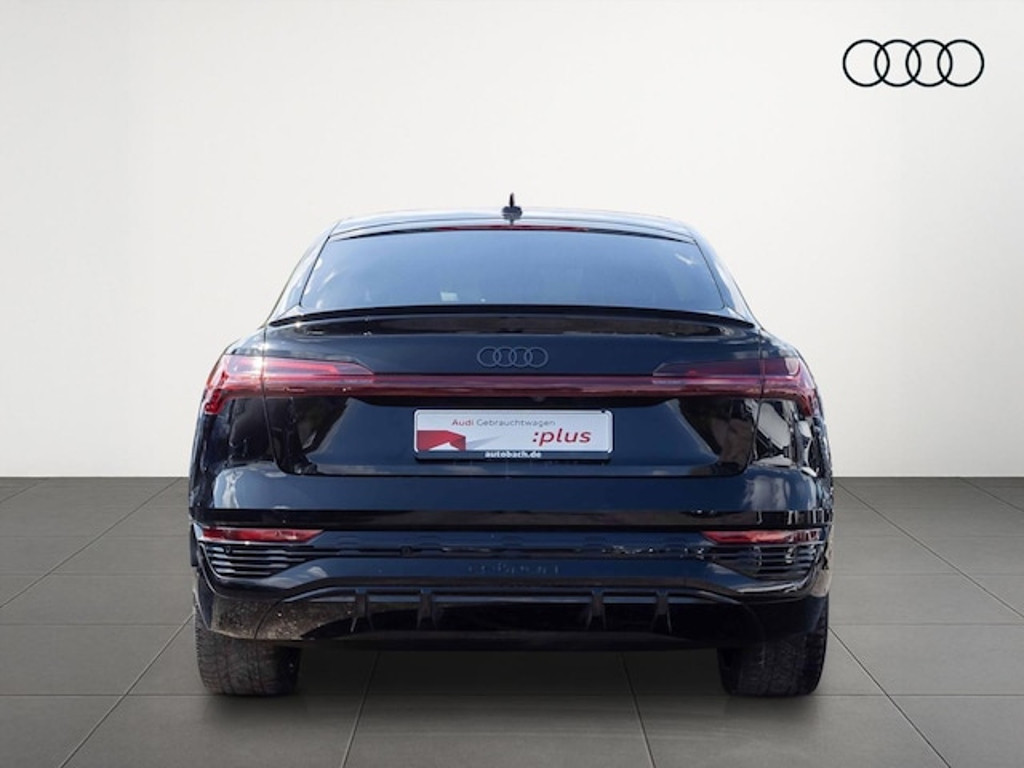 Audi Q8 e-tron