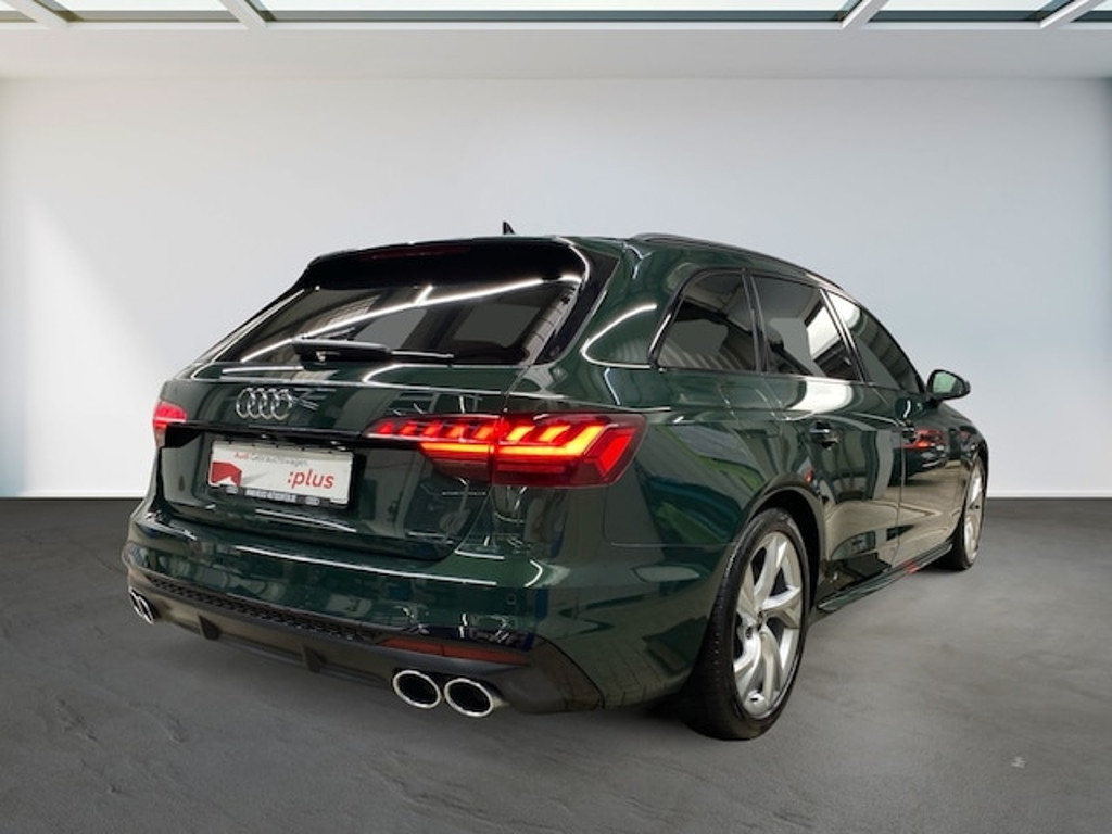 Audi S4