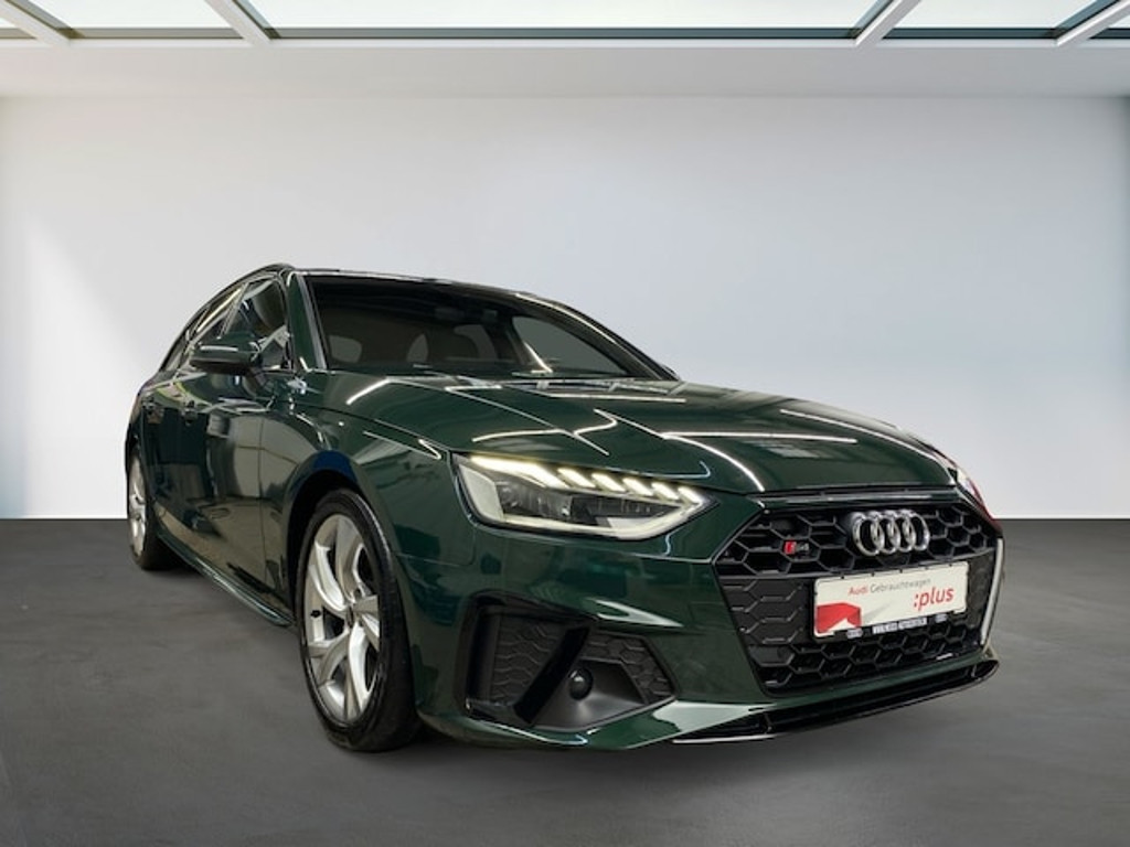 Audi S4