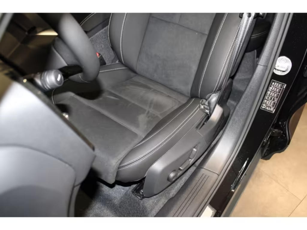 Volvo EX40