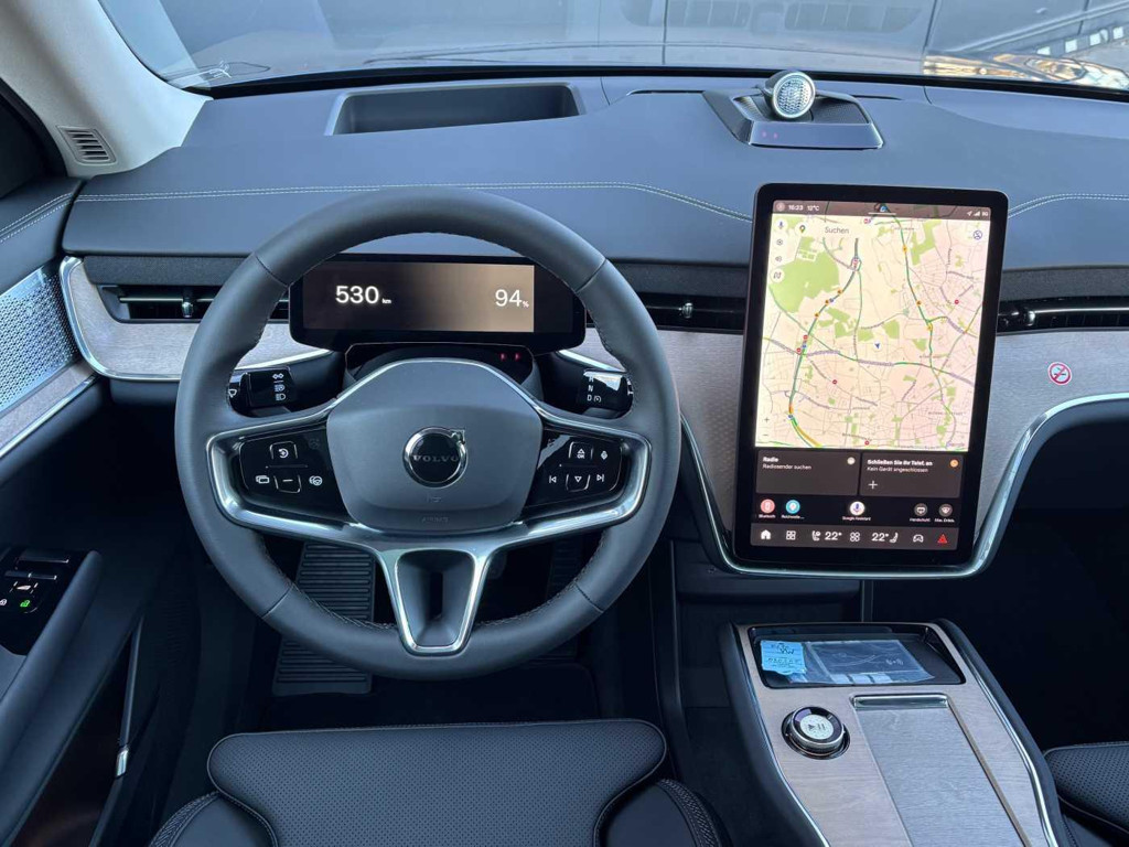 Volvo EX90