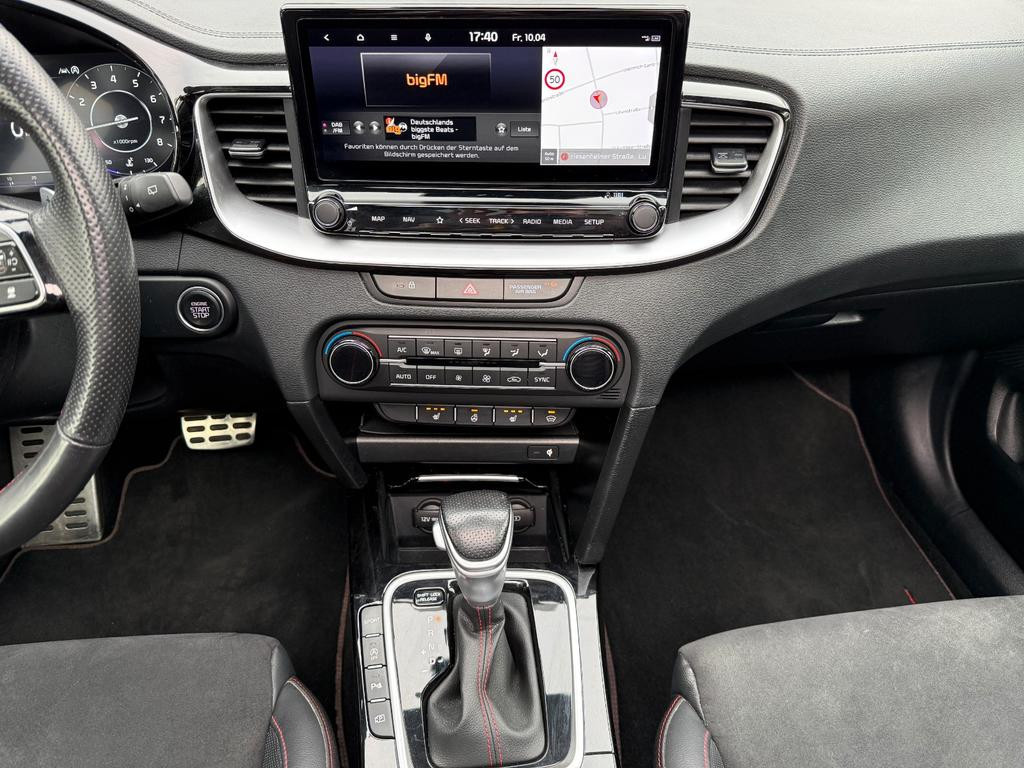 Kia ProCeed
