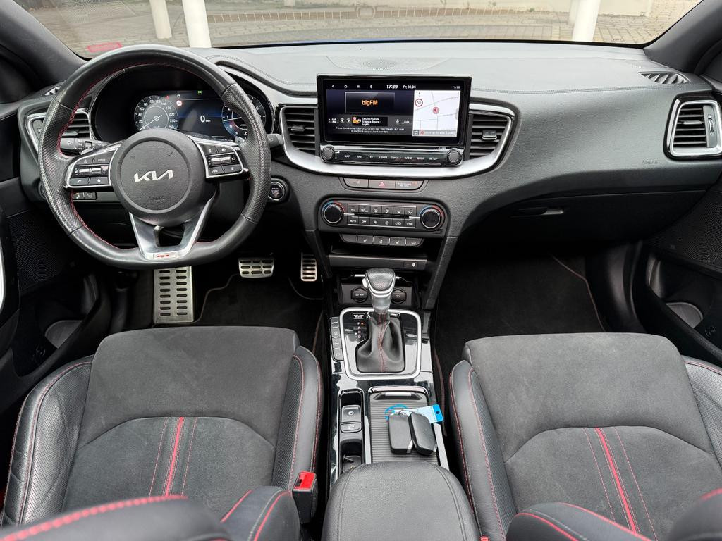 Kia ProCeed