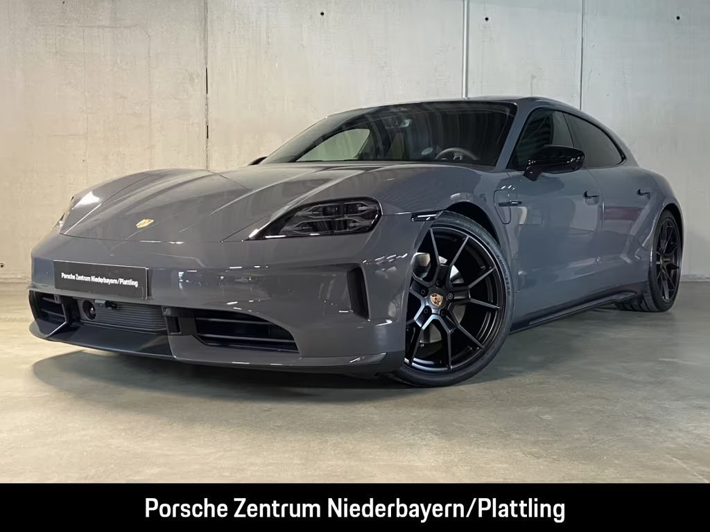 Porsche Taycan Sport Turismo Black Edition