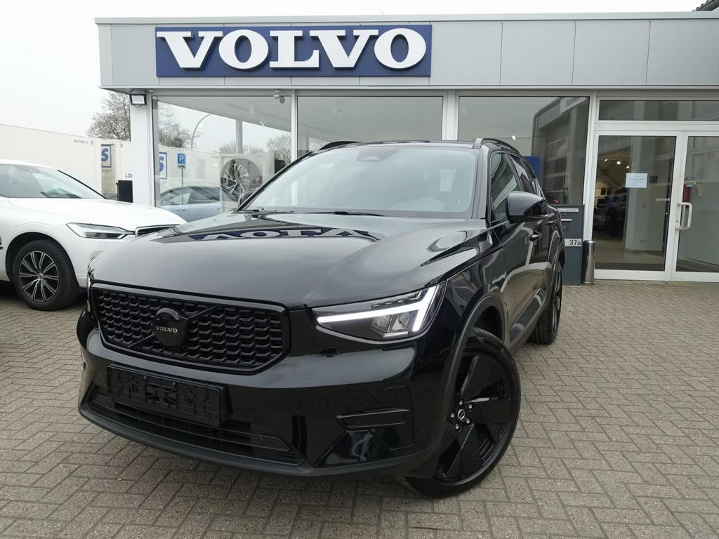 Volvo XC40 Plus