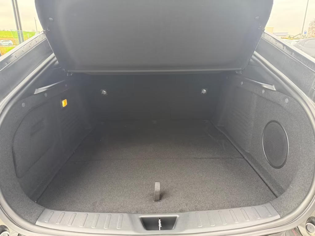 Mazda 6e