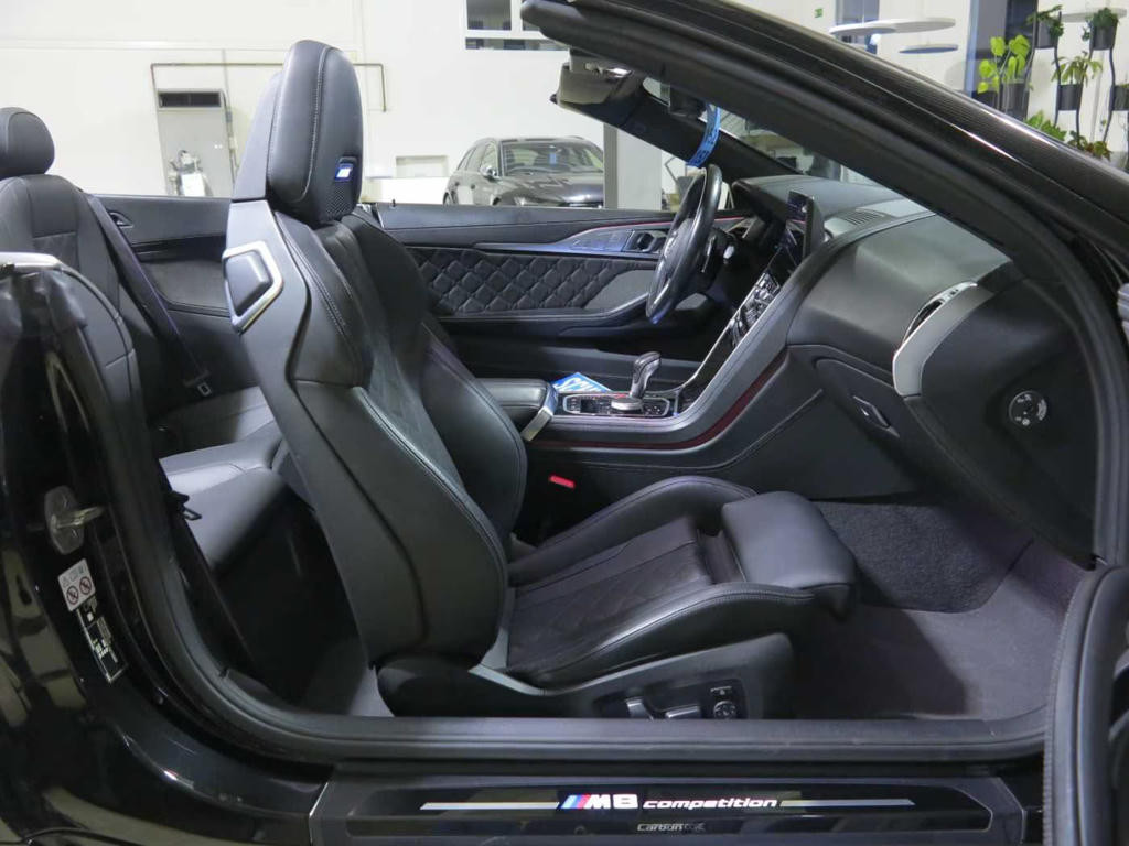 BMW M8