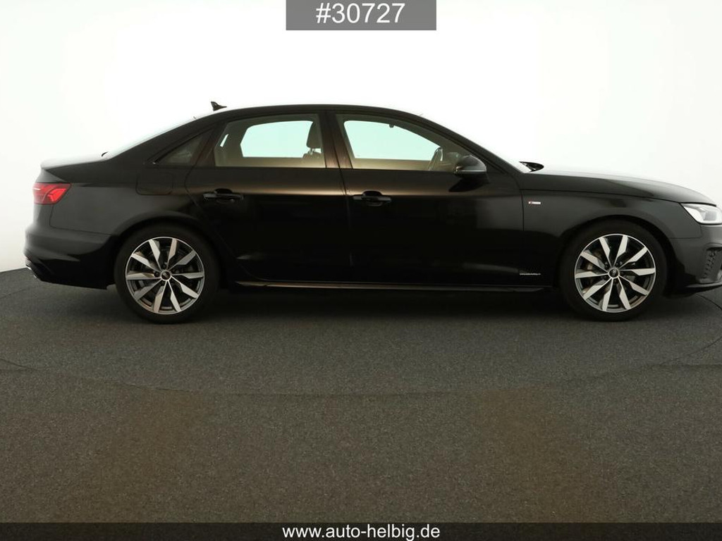 Audi A4 Sedan Quattro S-Line 40 TDI