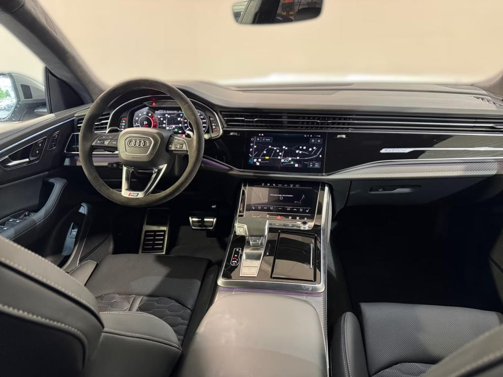 Audi RS Q8