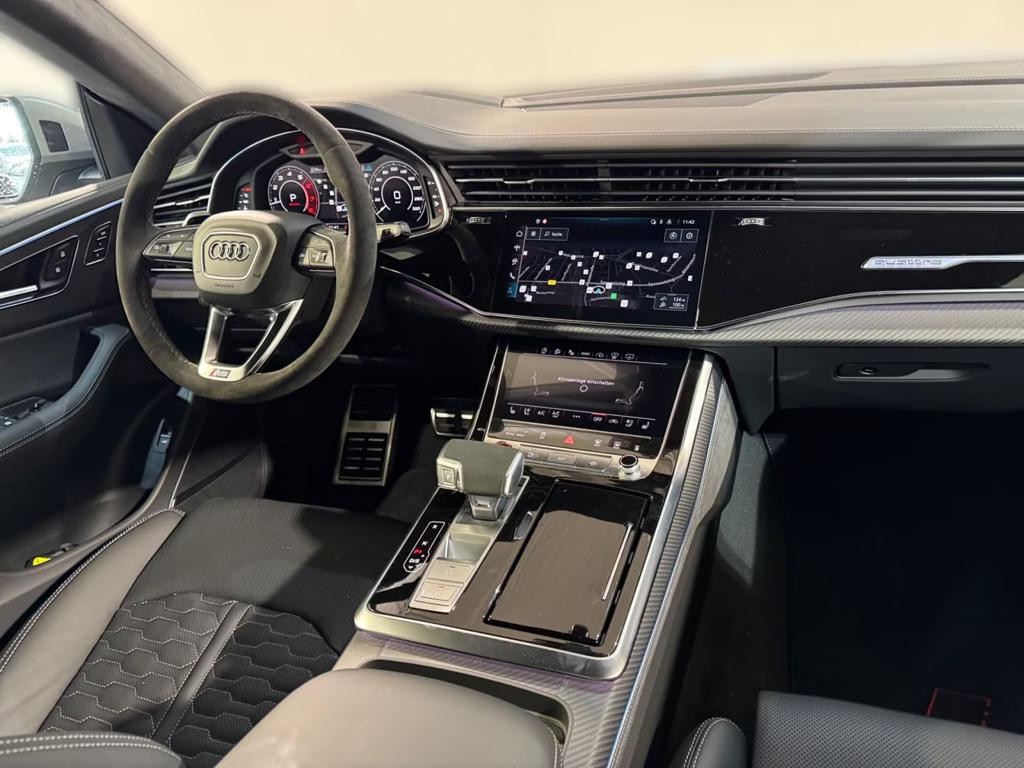 Audi RS Q8