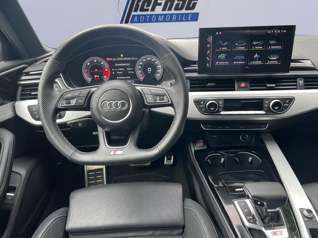 Audi S4