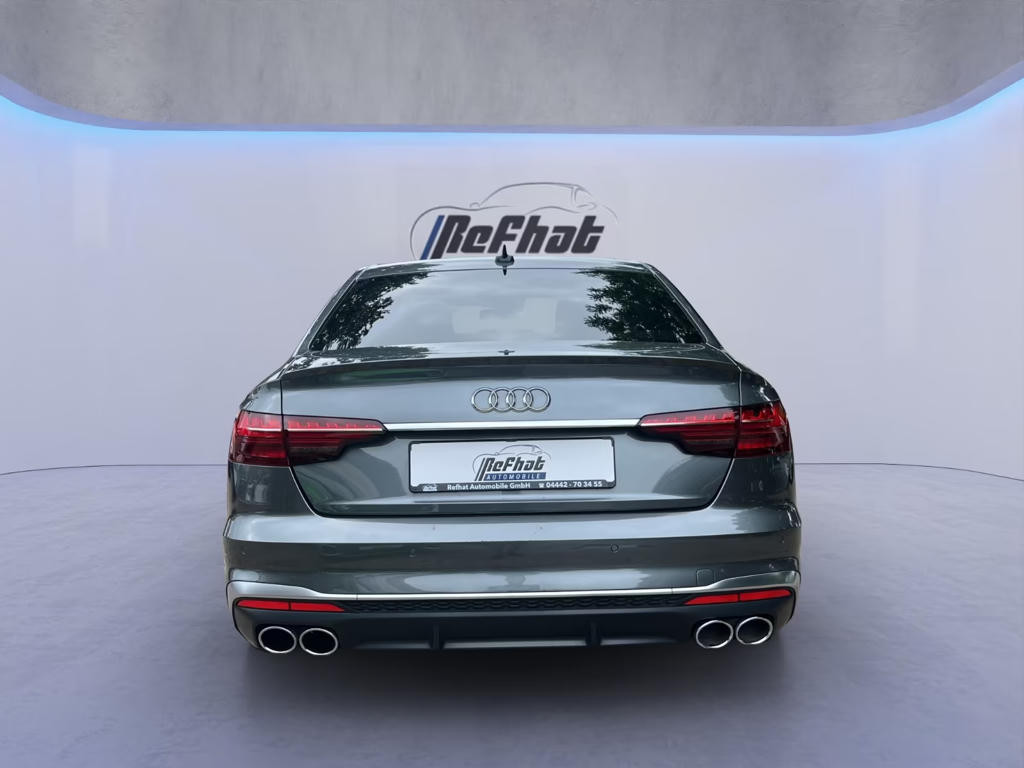 Audi S4