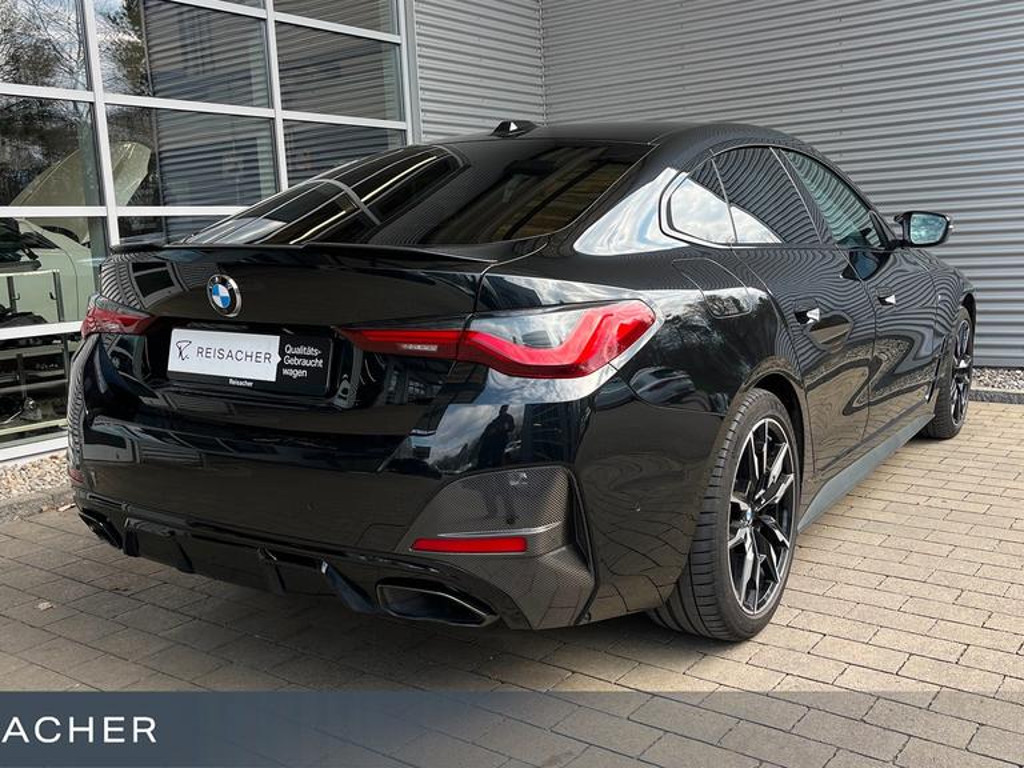 BMW M440