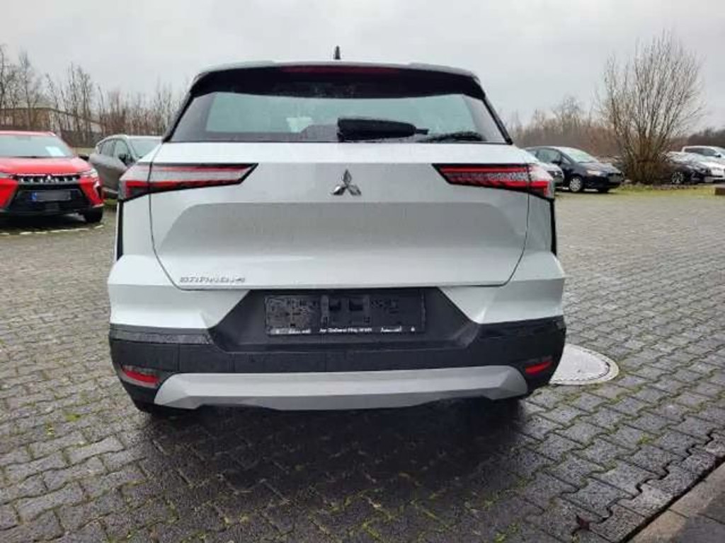 Mitsubishi Grandis