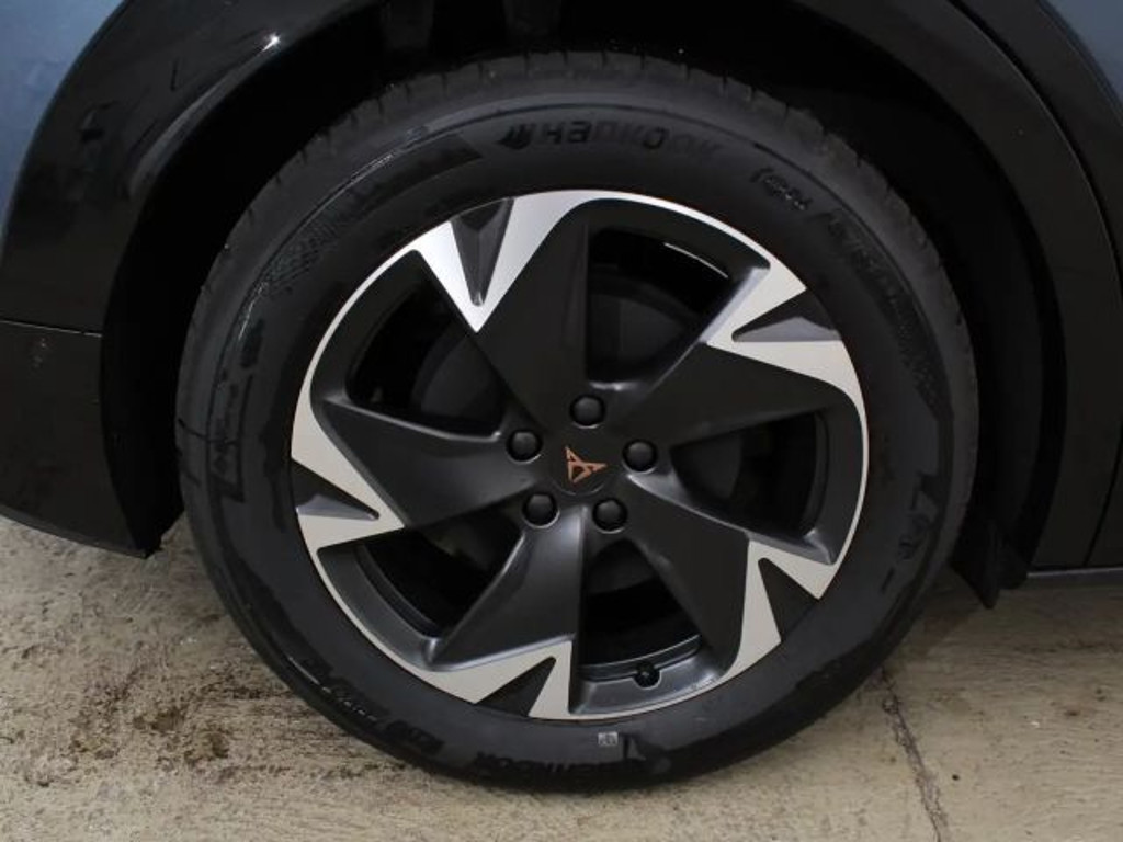 Cupra Tavascan