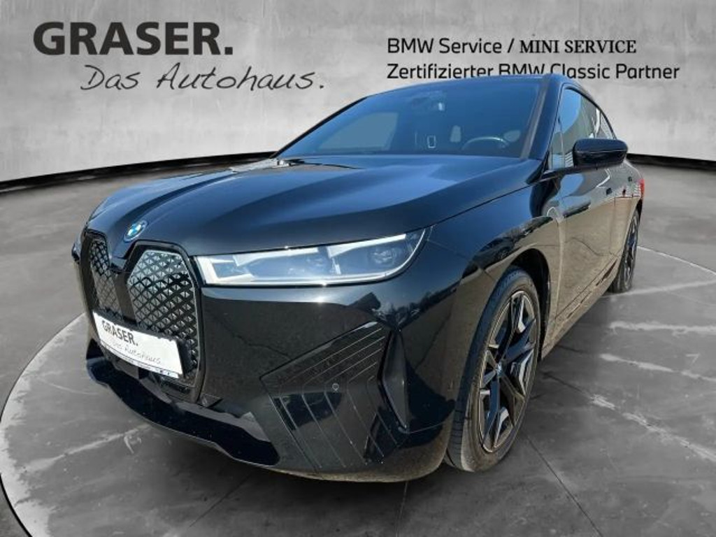 BMW iX xDrive50