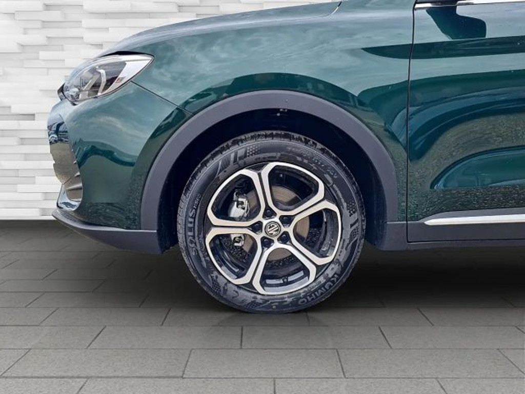 MG ZS