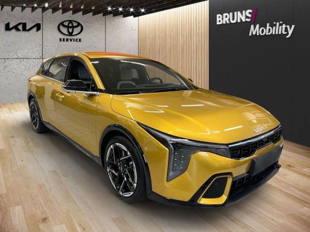 Kia K4