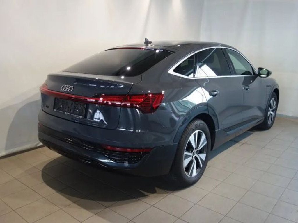 Audi Q8 e-tron
