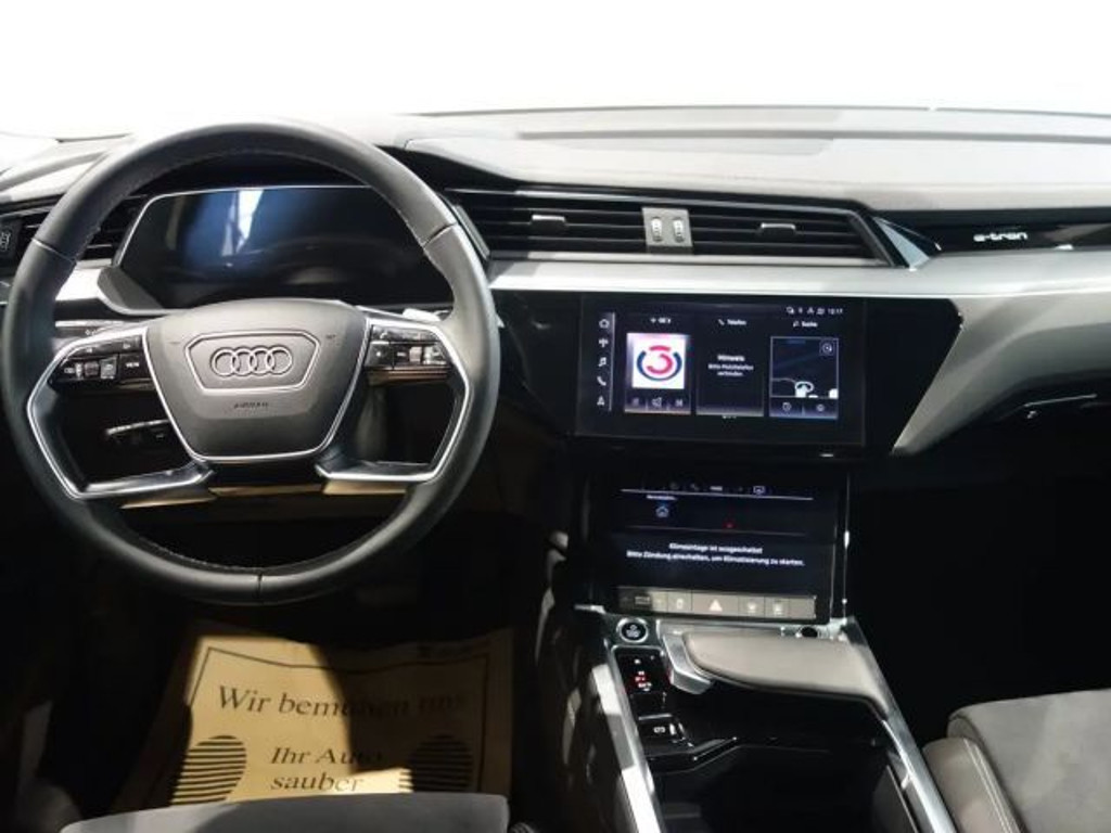 Audi Q8 e-tron