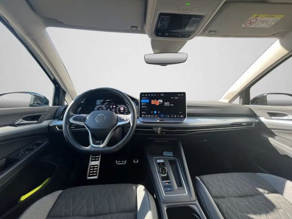 Volkswagen Golf DSG Variant 1.5 eTSI