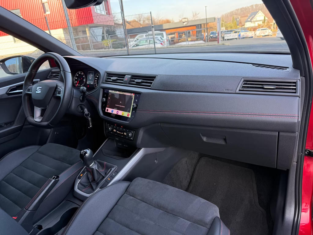 Seat Arona