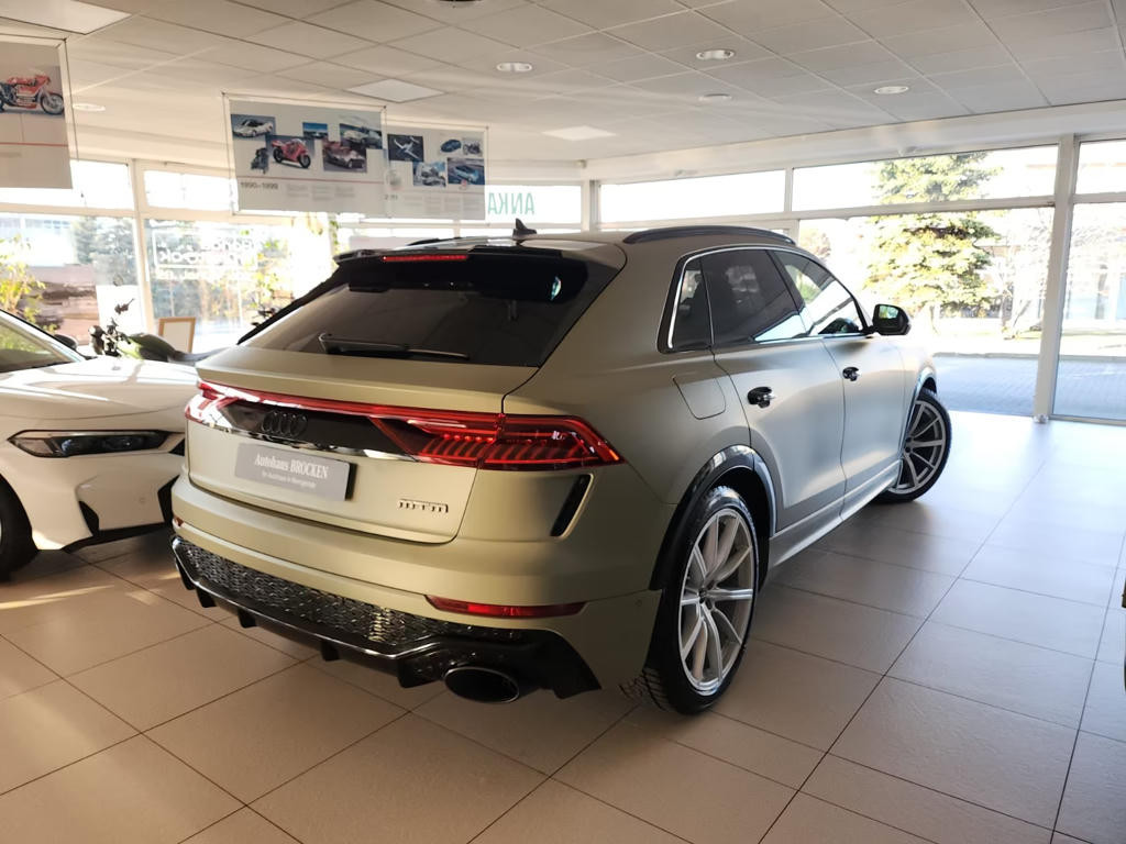 Audi RS Q8