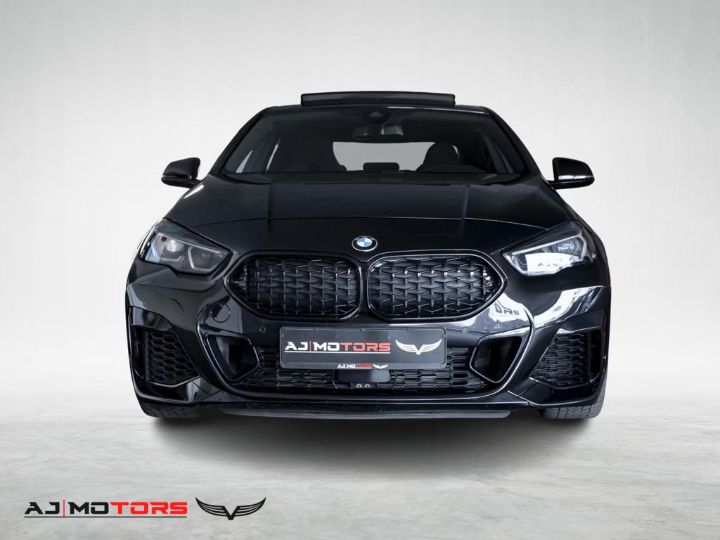 BMW M235