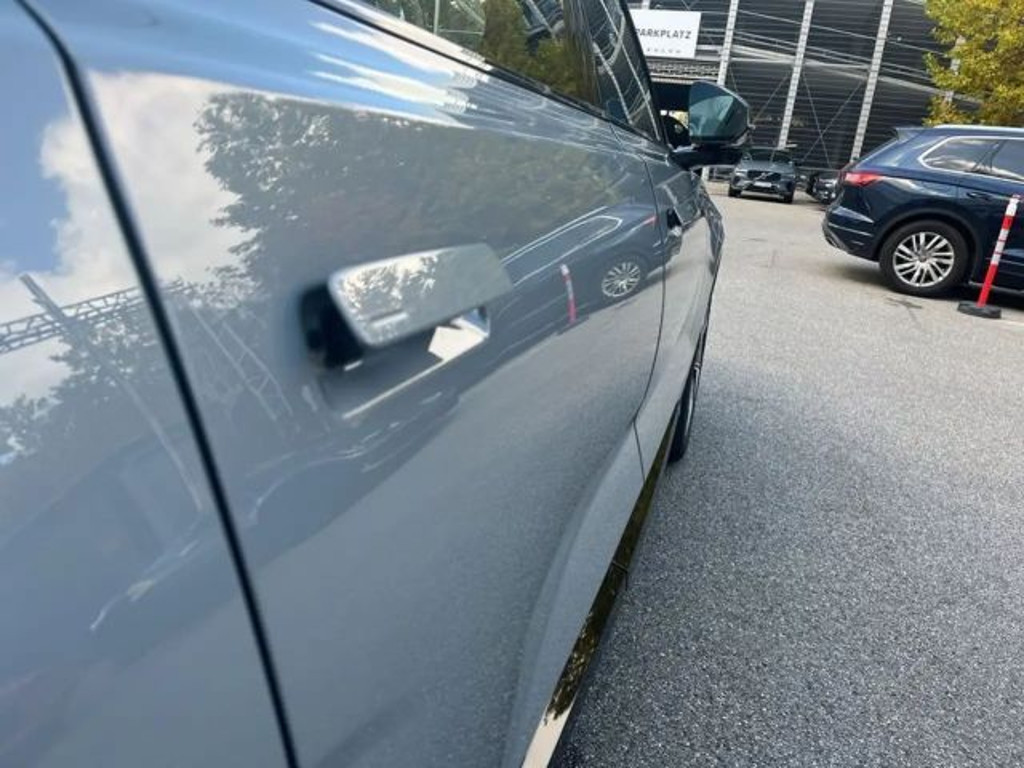 Volvo EX90