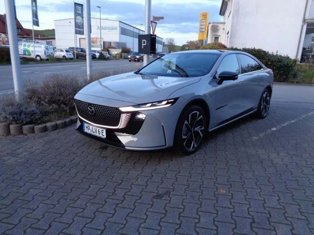 Mazda 6e