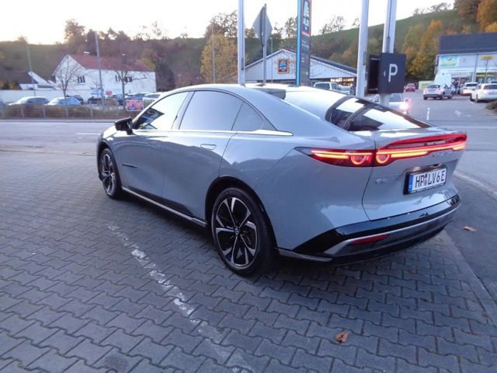Mazda 6e