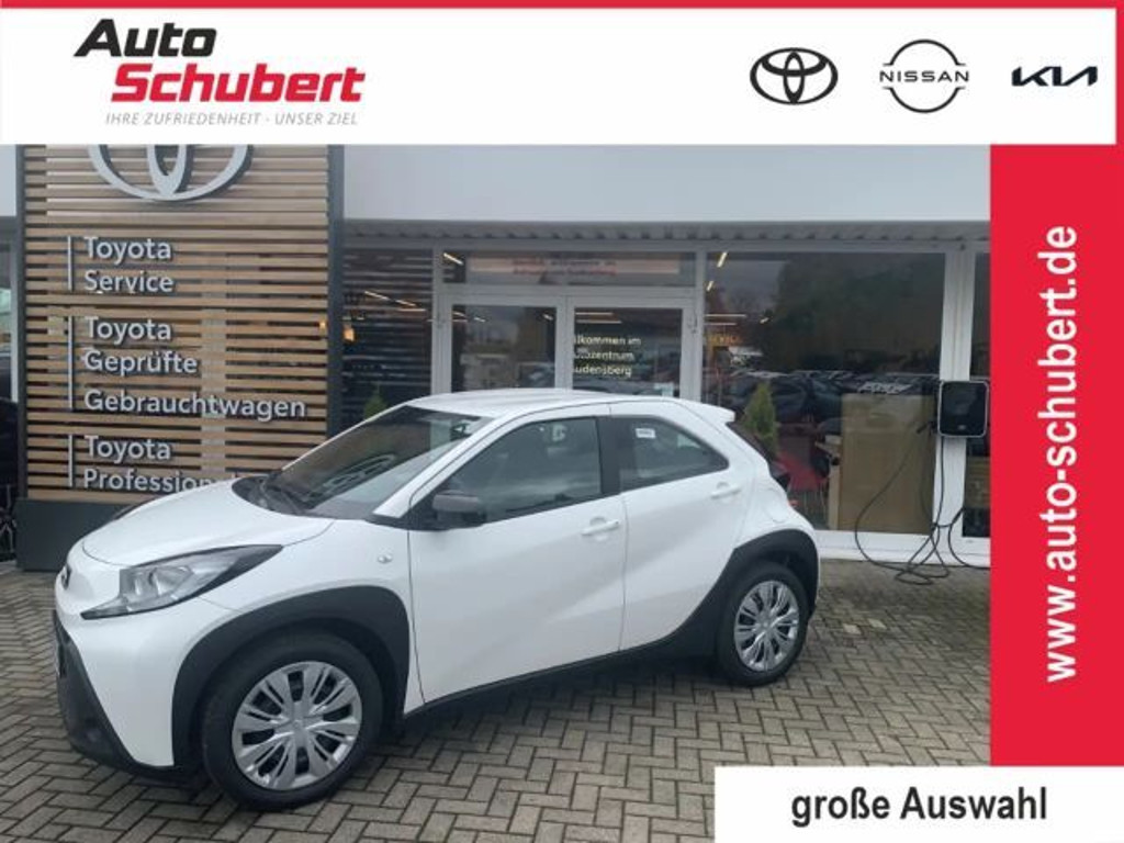 Toyota Aygo X Business Hatchback