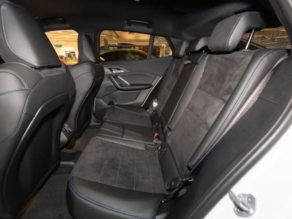 BMW iX2