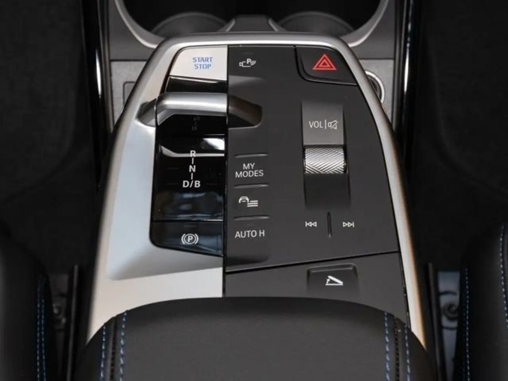 BMW iX2