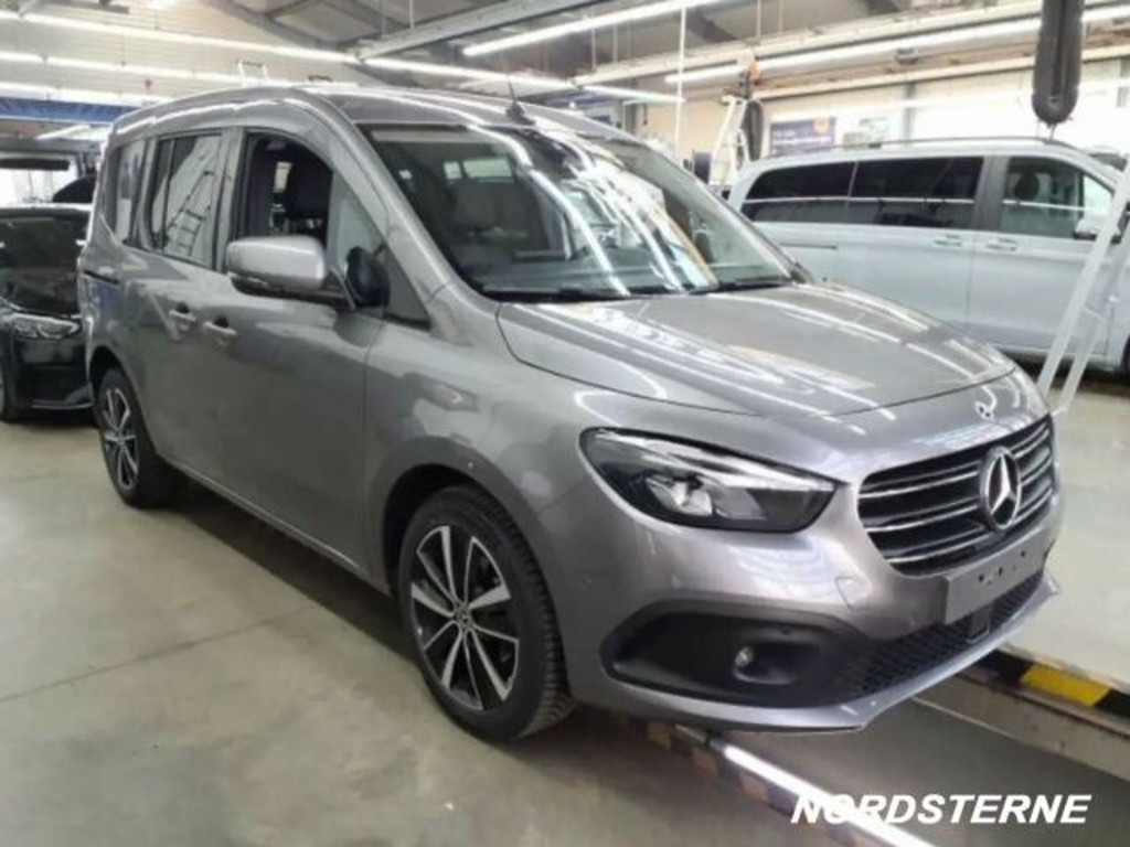 Mercedes-Benz T 180