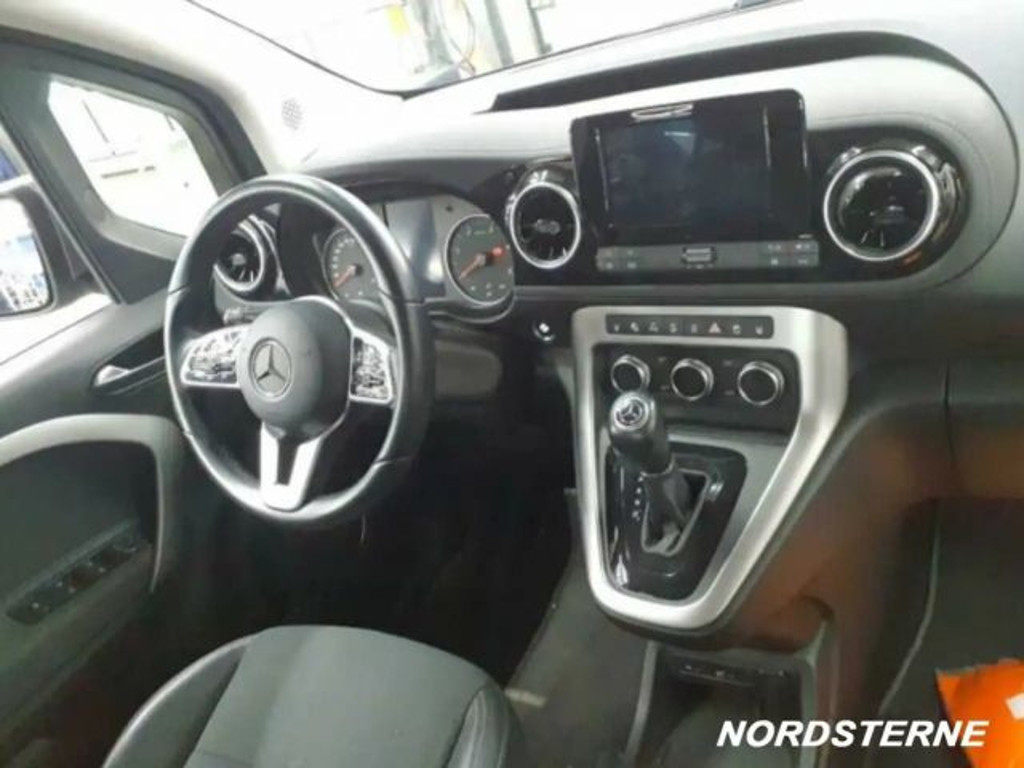Mercedes-Benz T 180